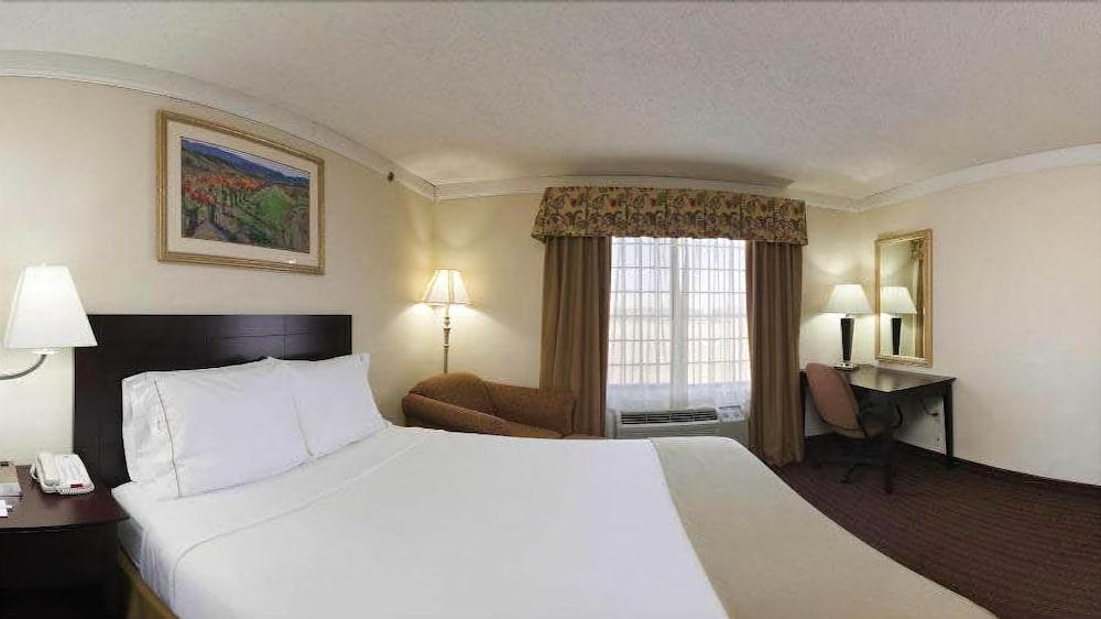 Holiday Inn Express Hotel & Suites Plainview By Ihg Luaran gambar
